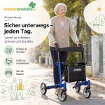 Ältere Frau geht mit dem blauen Rollator Mobilex Panther Small auf einem Gehweg – sicher unterwegs, drinnen und draußen