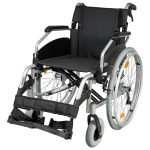 MOBIAK Rollstuhl Lion aus Aluminium mit klappbaren Armlehnen und großen Speichenrädern